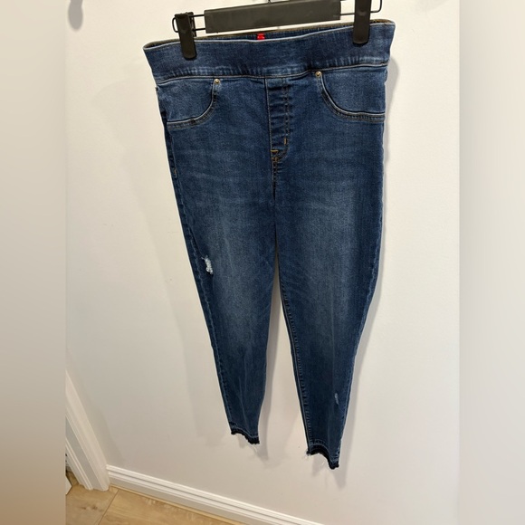 EUC- SPANX denim Pants - Picture 2 of 5